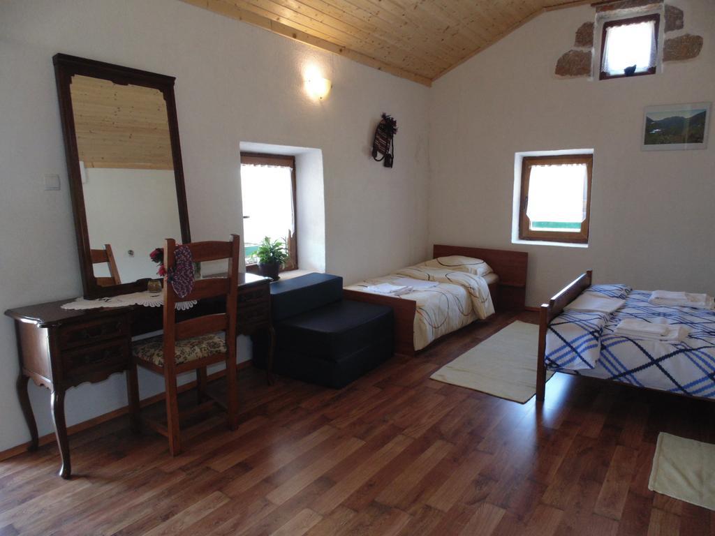 Holiday Home Paklenica Starigrad Paklenica Exterior photo