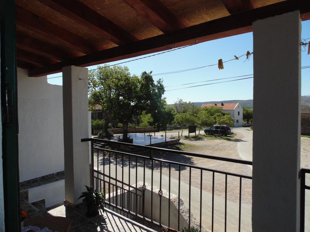 Holiday Home Paklenica Starigrad Paklenica Exterior photo