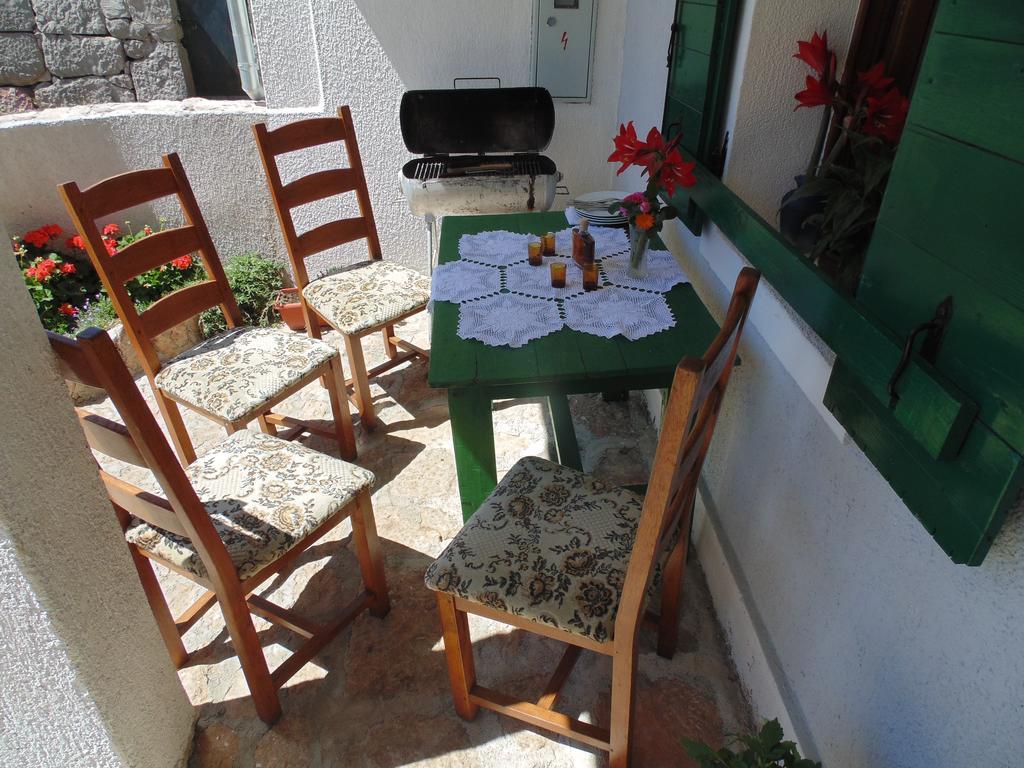 Holiday Home Paklenica Starigrad Paklenica Exterior photo